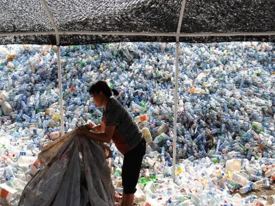 白色污染课件_第3页