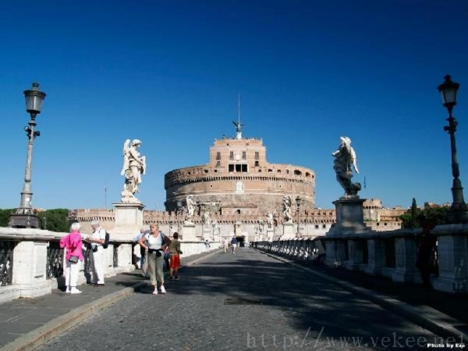 通往广场的路不止一条PPT课件_第3页