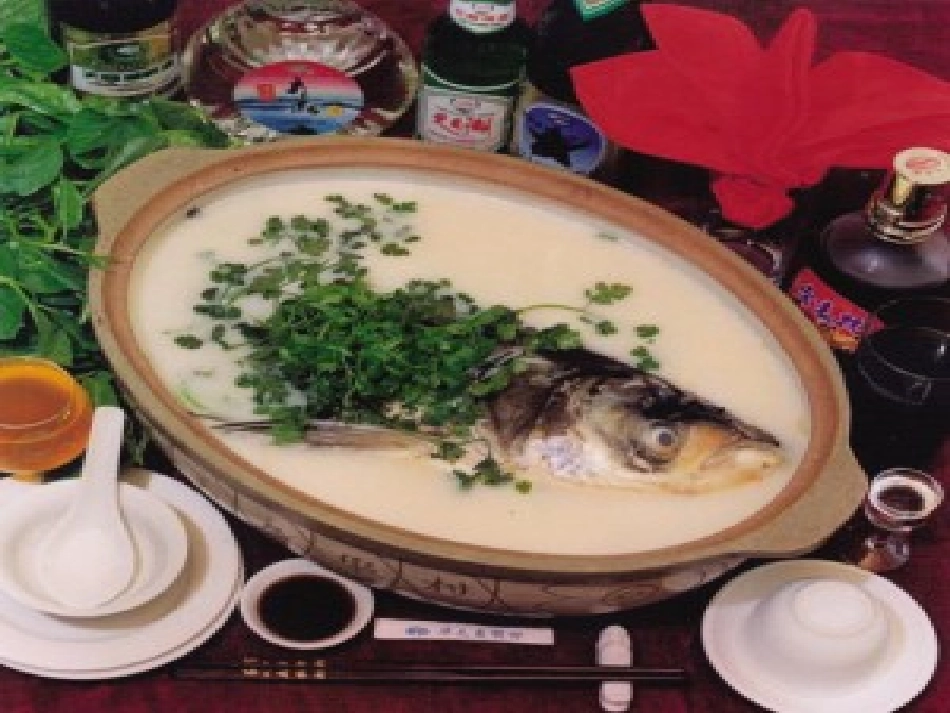 七年级生物下册 第九章 第三节 膳食指南与食品安全课件3 （新版）苏教版_第2页