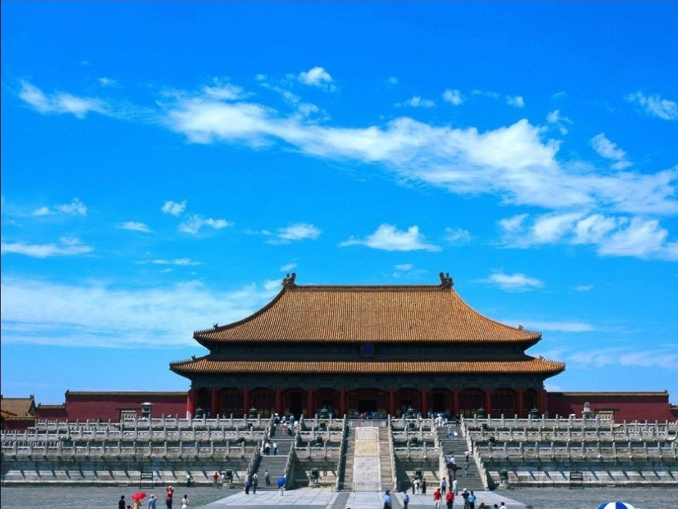 《故宫博物院》课件 (2)_第2页