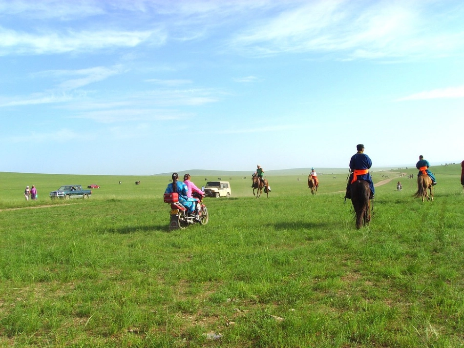 草原云顶小学李林青_第3页