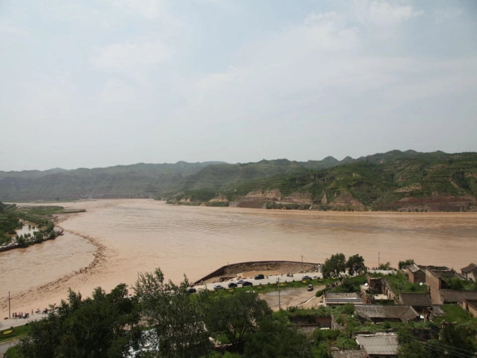 《黄河是怎样变化》(4月2日)_第3页