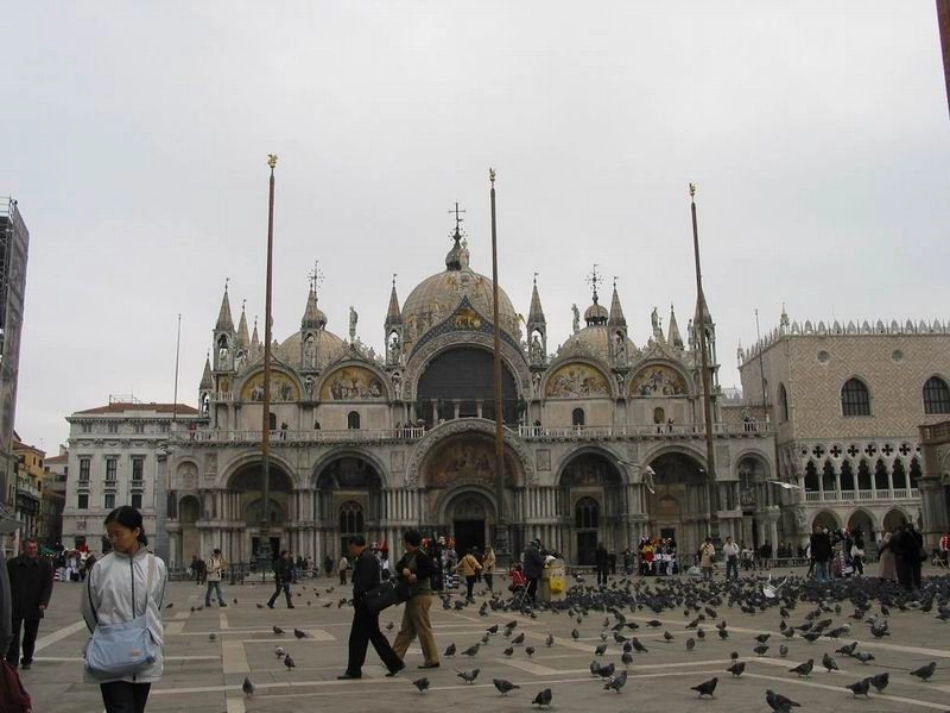 威尼斯的小艇_第3页