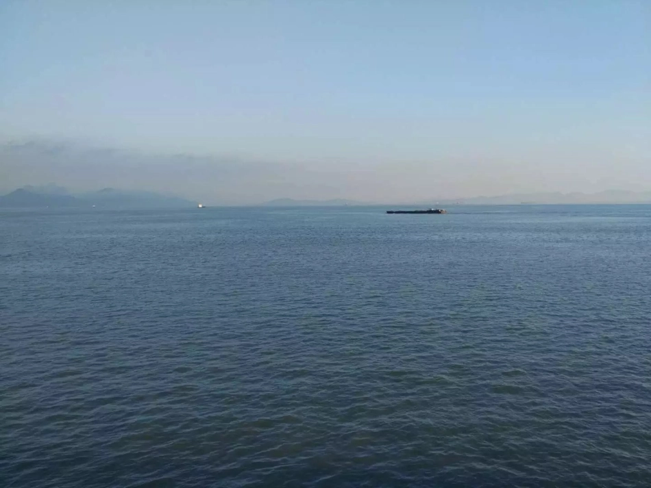让我们一起去看海_第2页