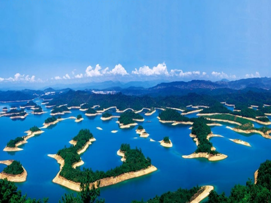 北师大版五年级上册《绿色千岛湖》_第2页