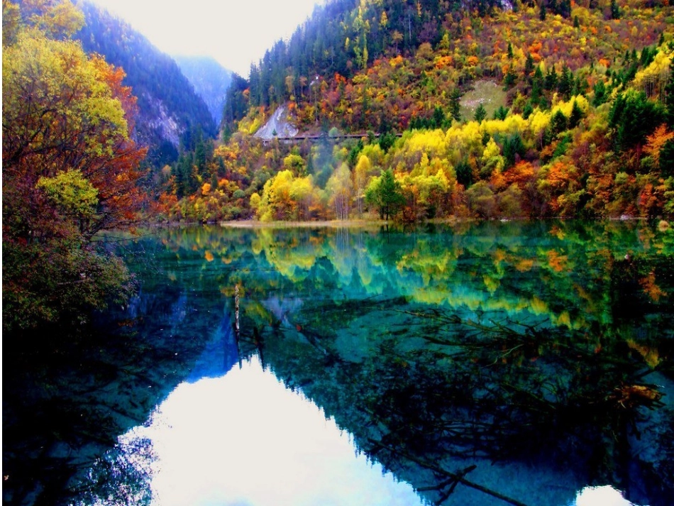 《九寨沟》课件_第3页