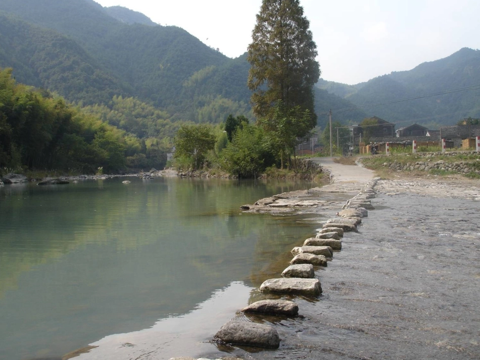 搭石课件PPT_第1页