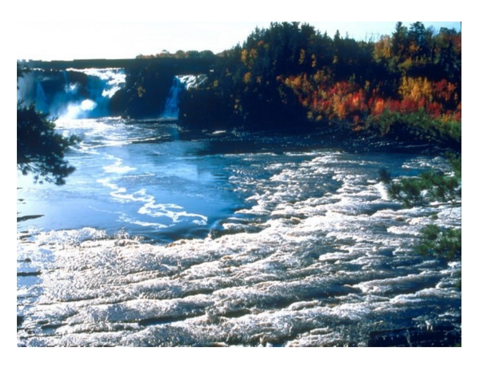 、秋天的图画 ()_第2页