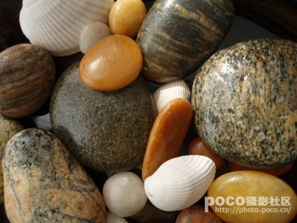 三年级语文第五册第二单元7《奇怪的大石头》_第1页