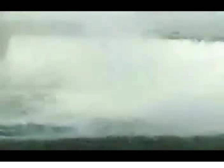 大瀑布的葬礼_第2页