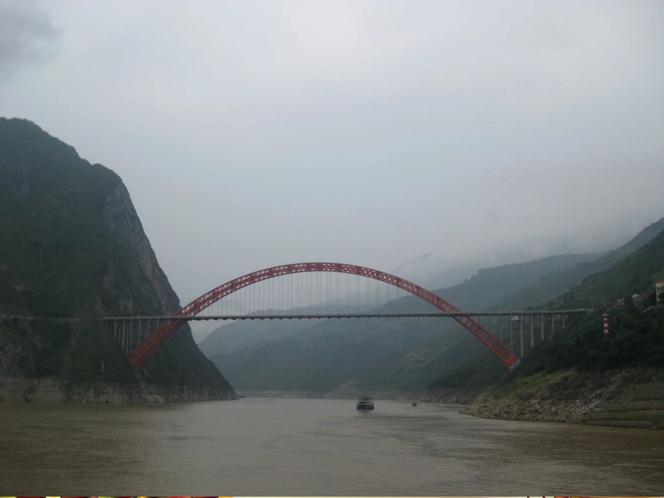 三峡的孩子爱三峡_第2页