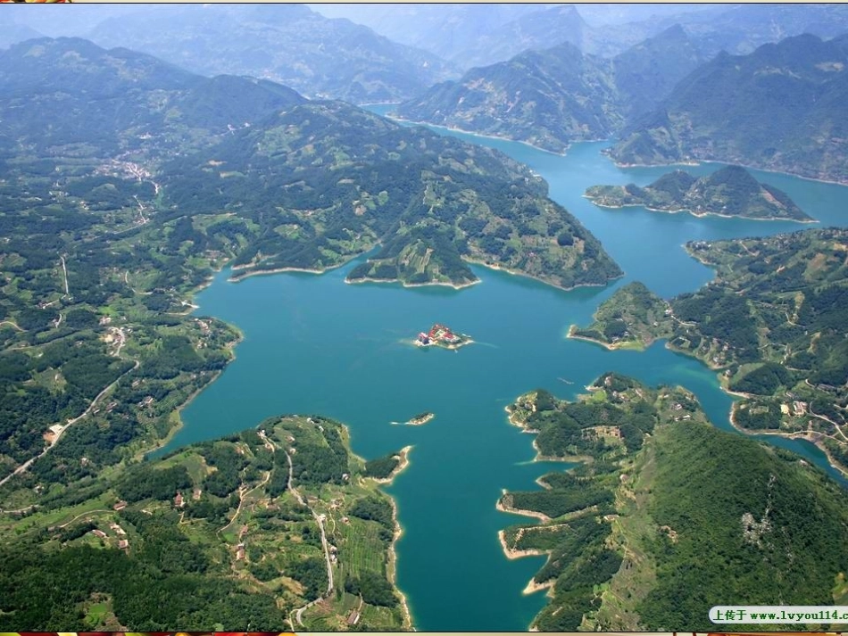 三峡的孩子爱三峡_第3页