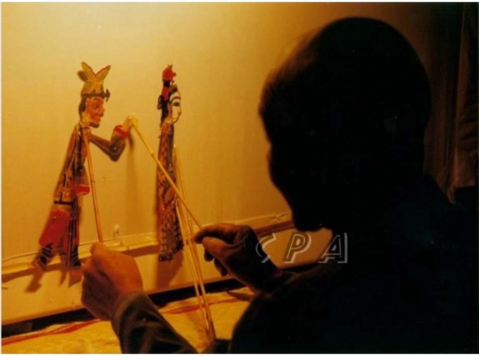 灯光与影子的课件 (2)_第3页