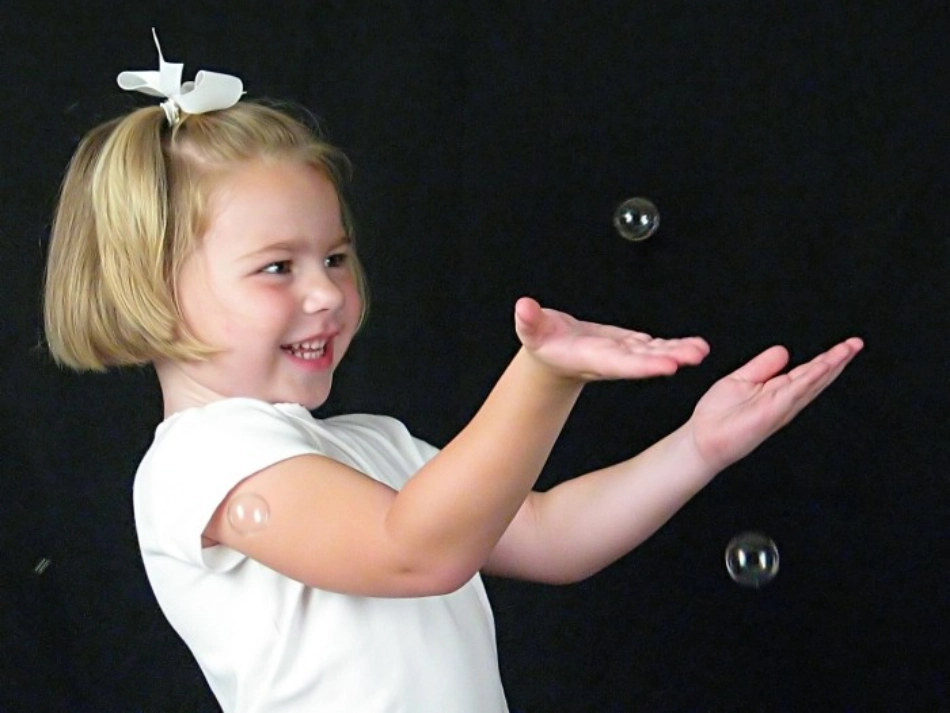 第八讲：正态分布及随机变量函数的分布_第1页