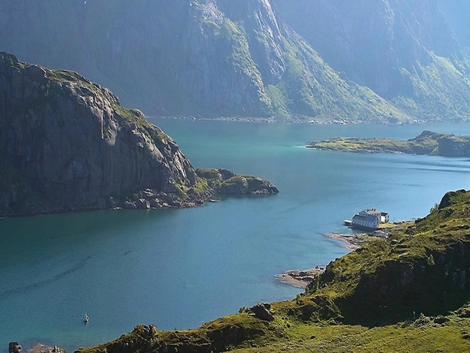 梳头的学问-配北欧美景_第2页