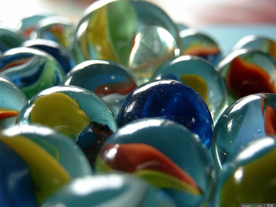 新型玻璃 (2)_第3页