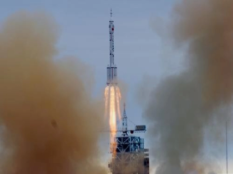 太空生活趣事多课件人教课标版二年级上学期语文课件_第3页