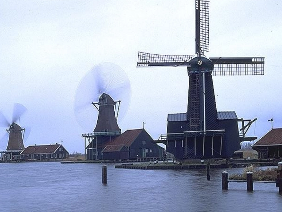 23.2.3关于原点对称的点的坐标3_第1页