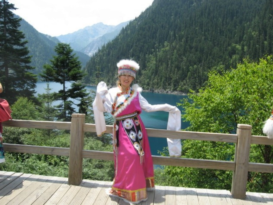 三年级《望天门山》课件[1]_第2页