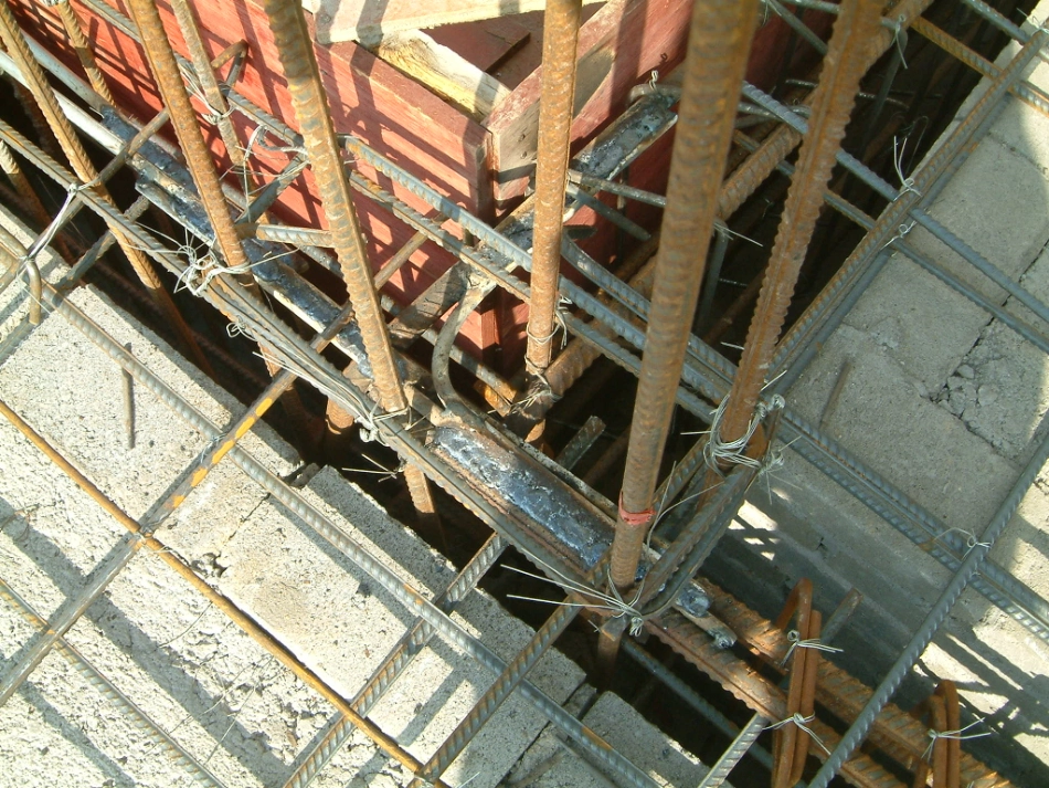 水电施工现场图片_第1页