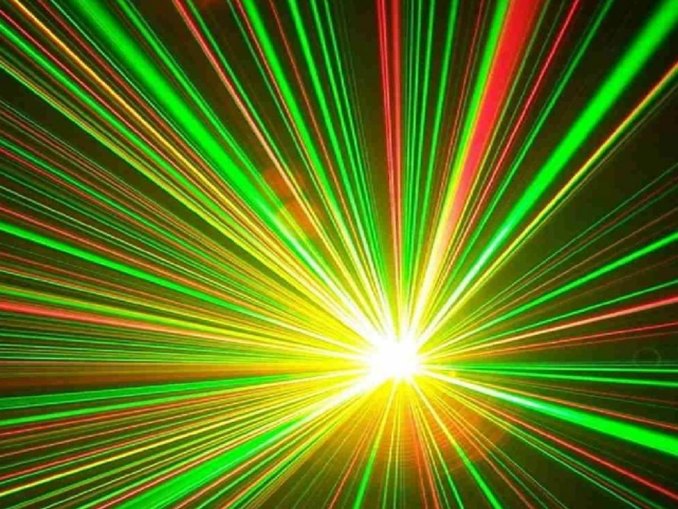 《奇异的激光》课件_第3页