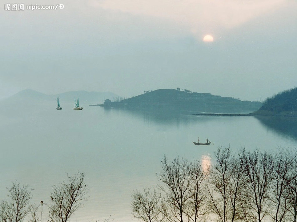 唱一唱太湖美_第2页