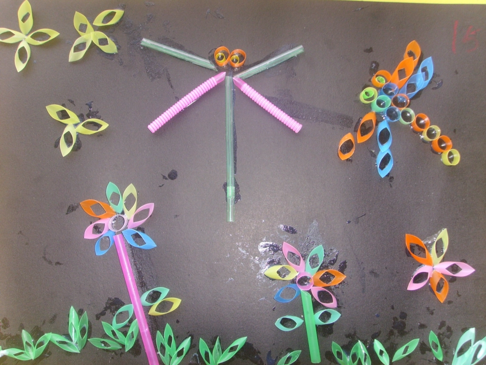 人教版小学美术二年级上册《蜻蜓飞飞》课件_第3页