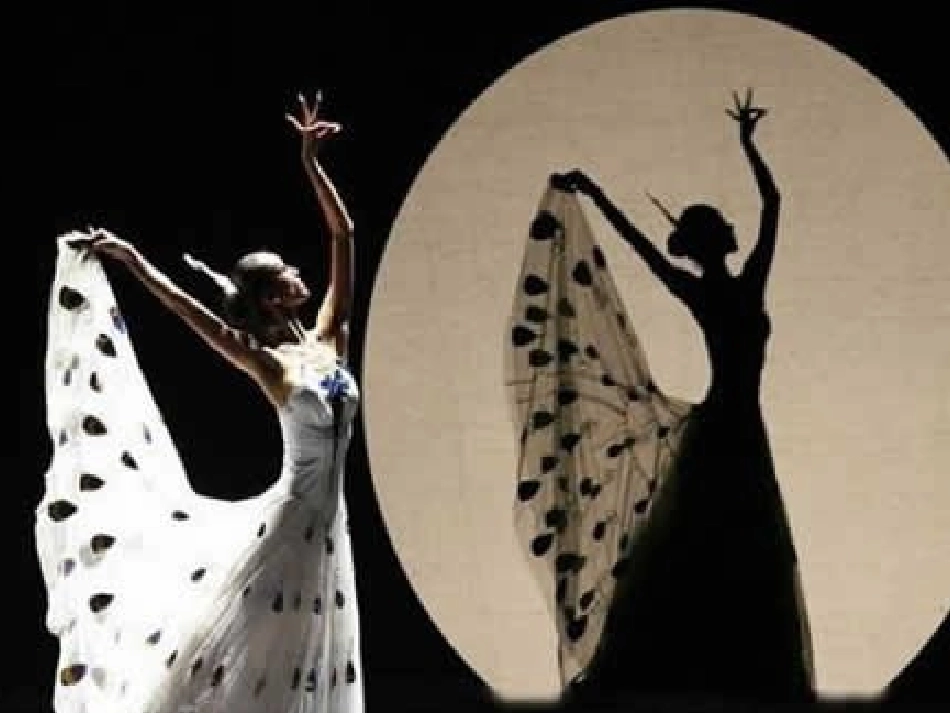 《快乐的泼水节》课件(恢复) (2)_第2页