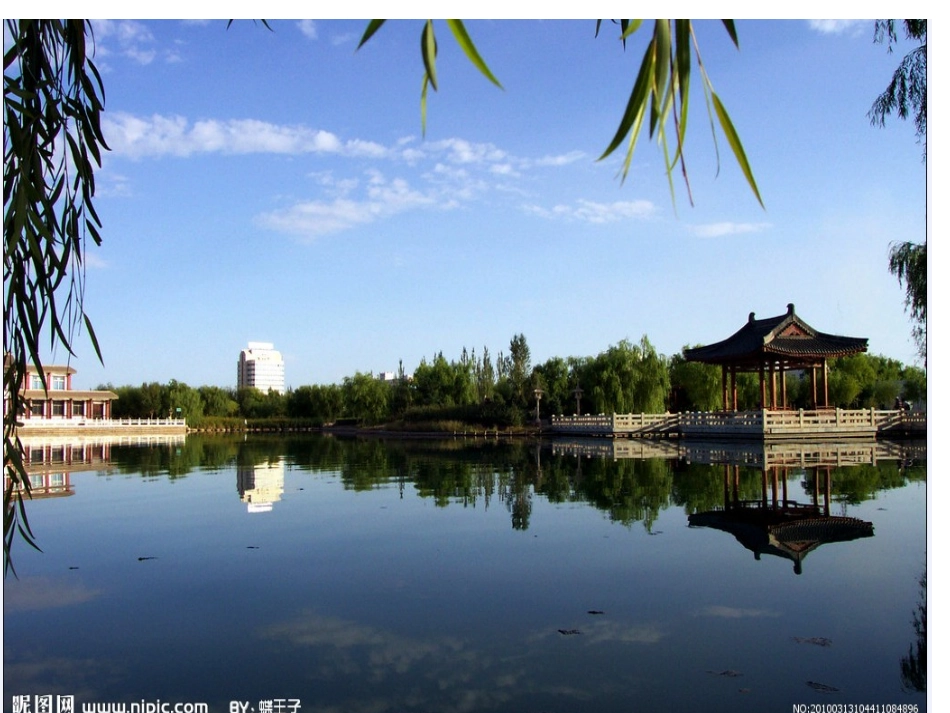 小小竹排画中游课件_第1页