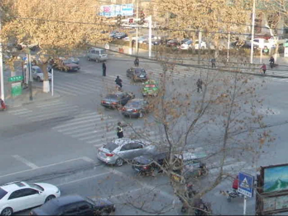 交通安全每一天 (2)_第2页