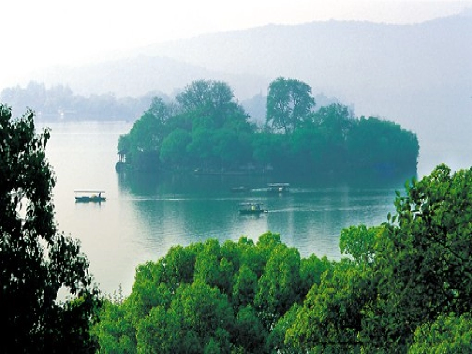 《湖心亭看雪》课件3_第3页