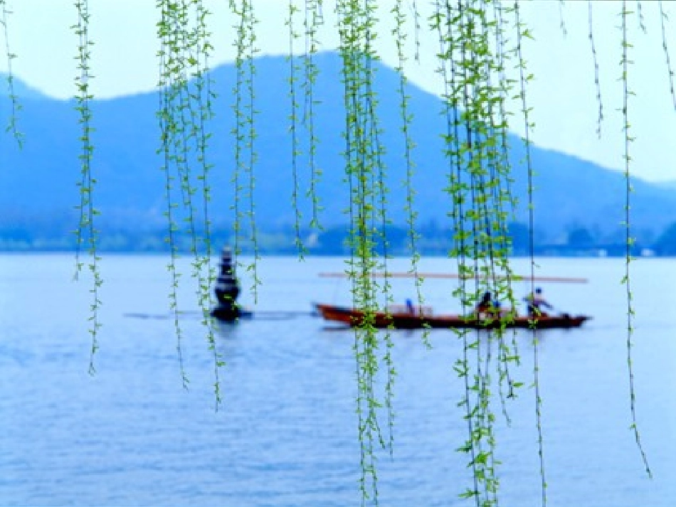 湖心亭看雪课件2_第2页