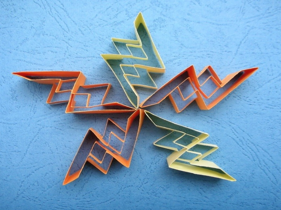 作品欣赏纸魔方_第3页