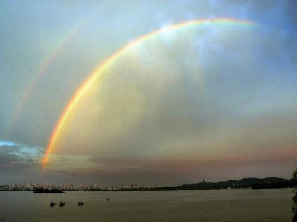 (2017年春季版)《七彩桥》课件2_第2页