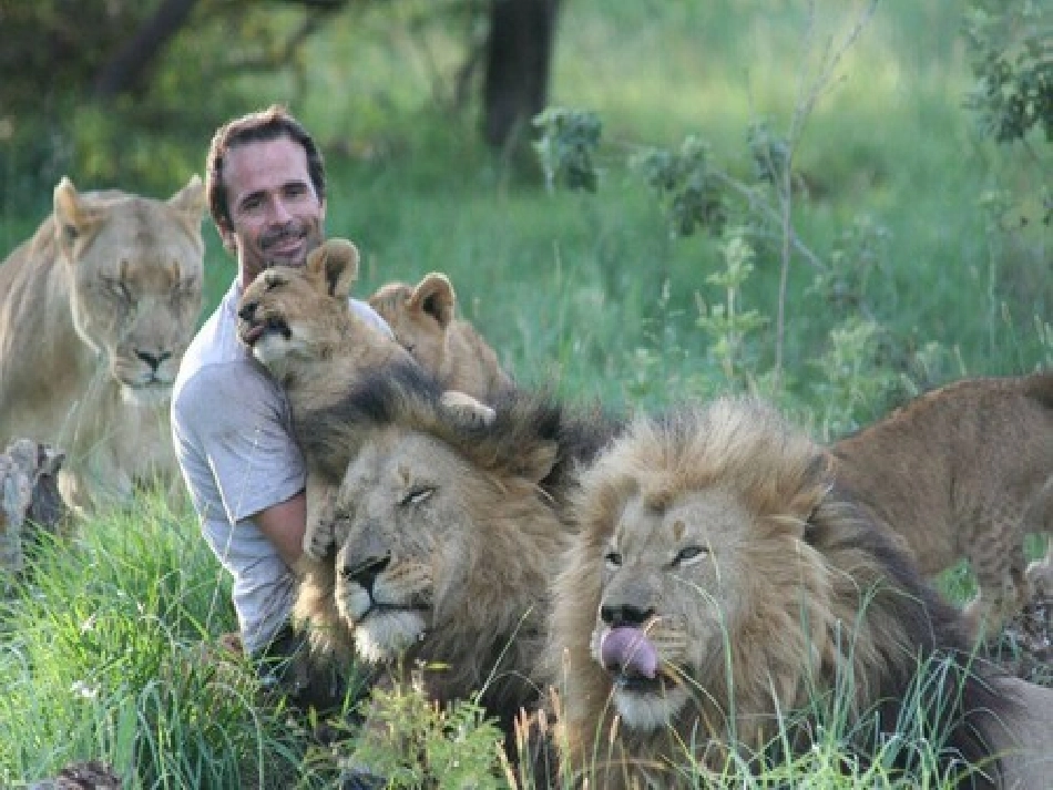 人与动物001_第3页