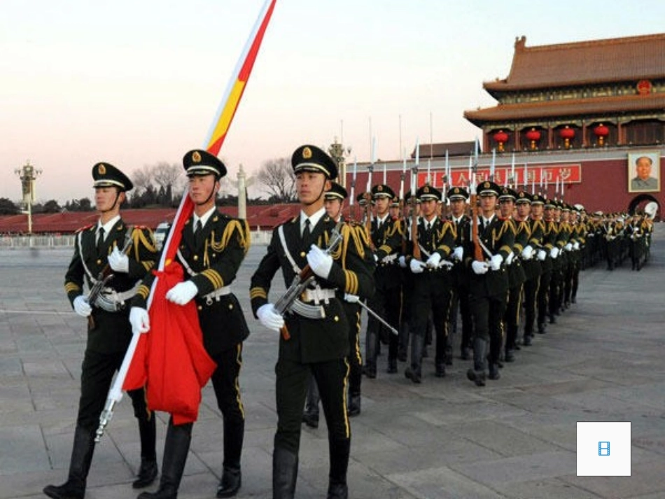 国旗和太阳一同升起_第2页