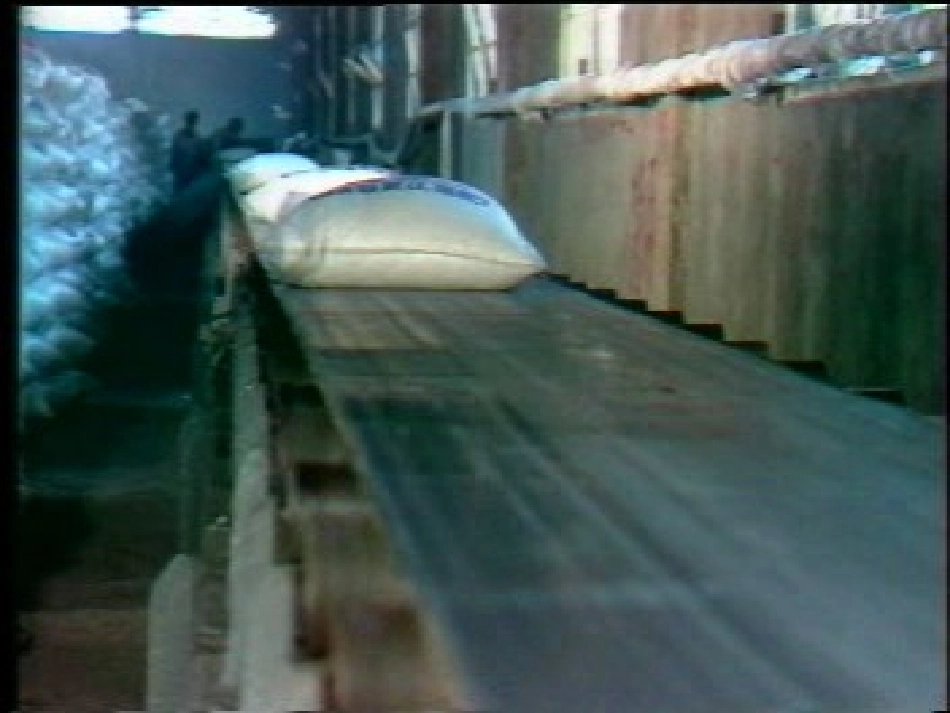 2014年九年级化学下册 第十一单元 课题2《化学肥料》课件 新人教版_第1页