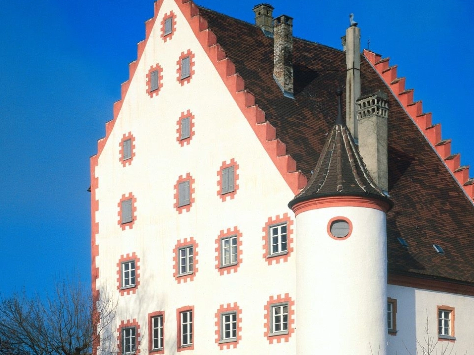 《乌塔》课件--李雪琴_第2页