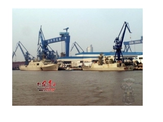 上海沪东中华造船厂吊装事故