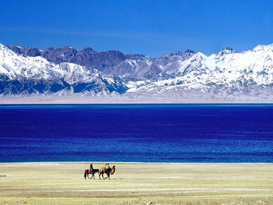 七月的天山课件 (2)_第3页