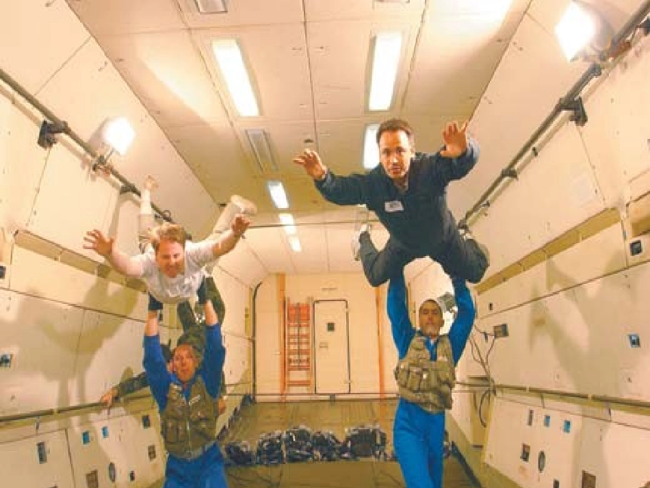 《在太空中理家》课件_第2页