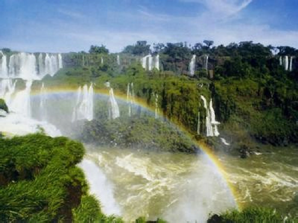 一个买木雕的少年MicrosoftPowerPoint演示文稿_第2页