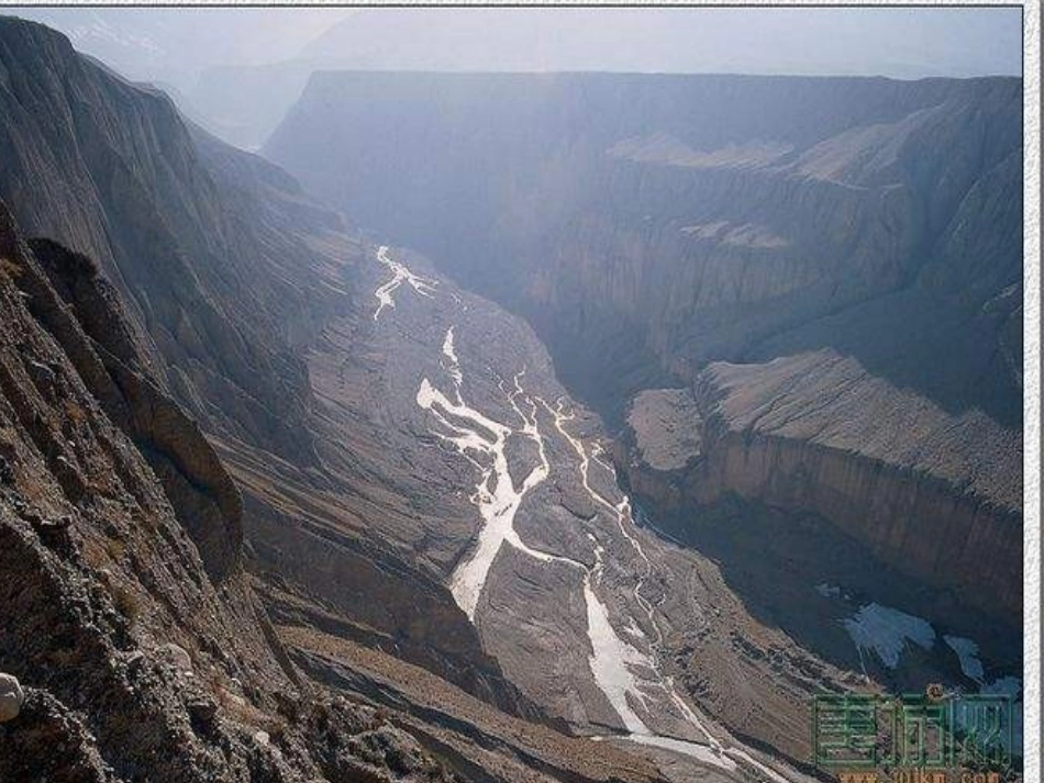 版八上《高原，我的中国_第2页