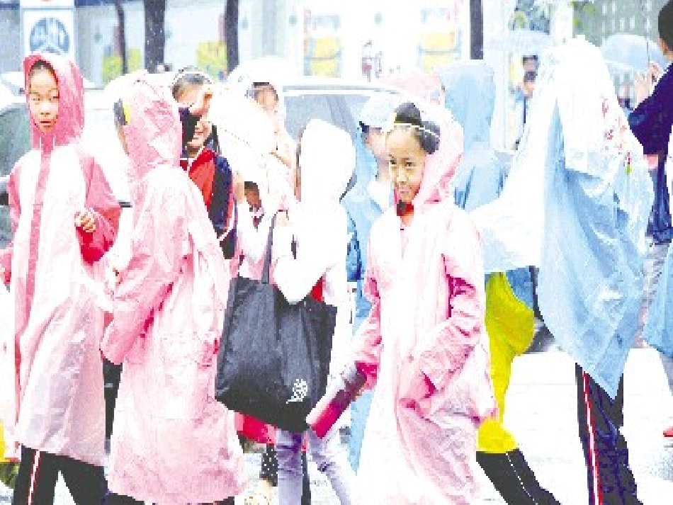 二年级语文充气雨衣_第1页