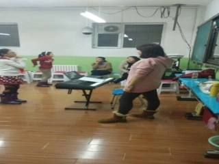 阿米娜观课照片