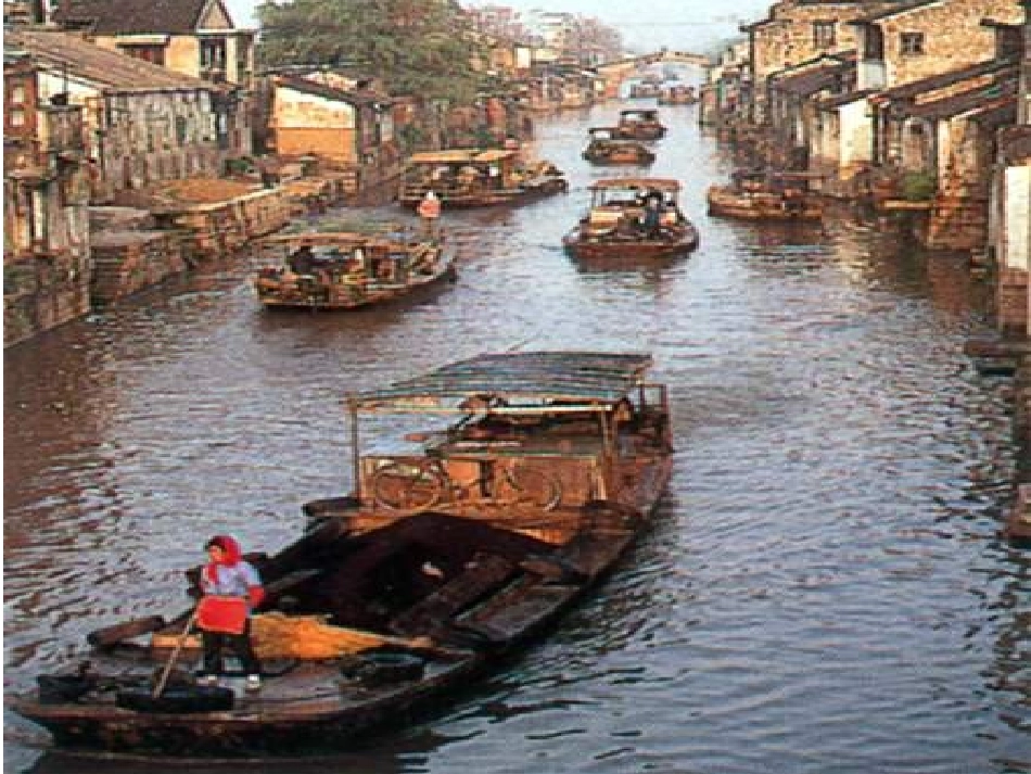 小镇的早晨.ppt11_第1页