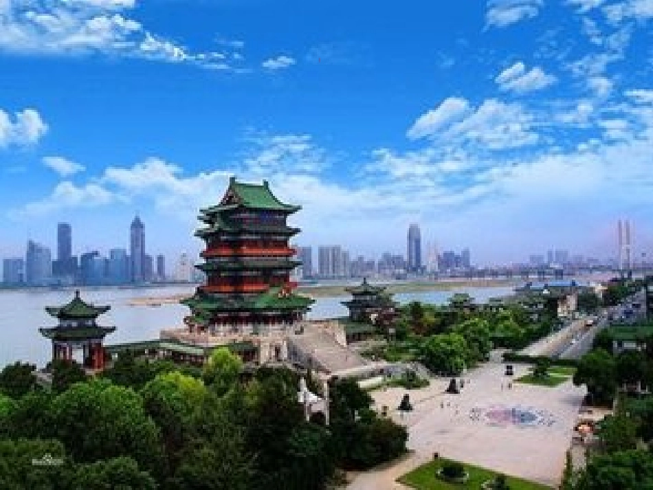 (部编)初中语文人教2011课标版七年级下册人杰地灵诵江西_第2页