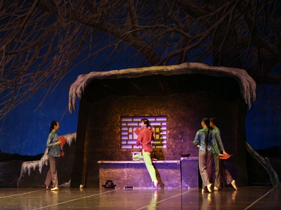 《大红枣儿甜又香》课件_第3页