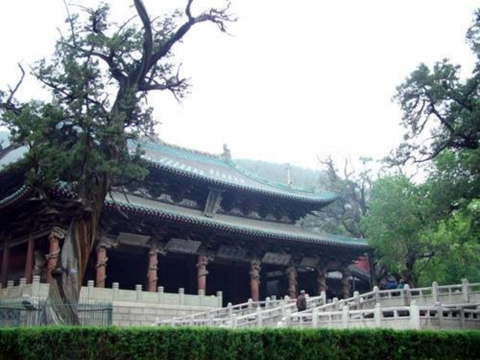 九年级语文上册-第40课《晋祠》课件-沪教版_第2页