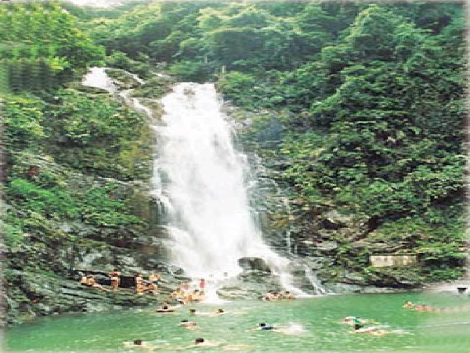一鼎湖山听泉_第2页